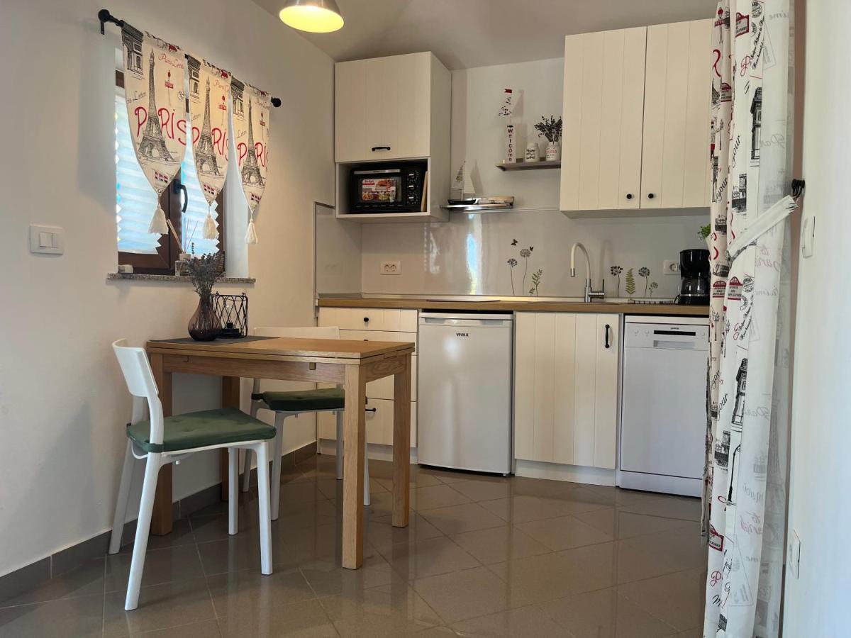 Apartment Cozy&Quiet Rovinj Kültér fotó